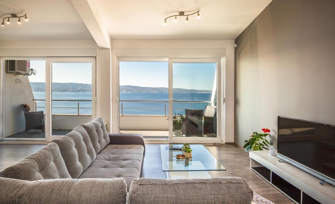 Modern Apartment Omiš Exterior foto